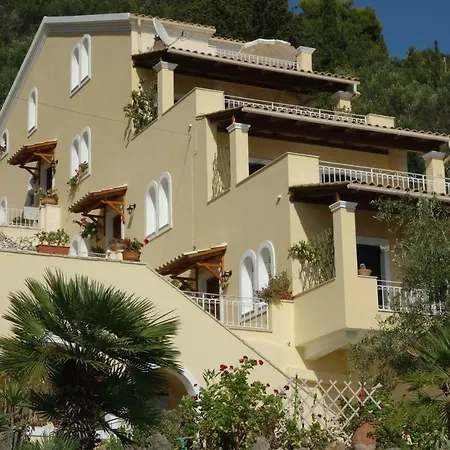 Alexandra Natalia Daire Agios Gordios (Corfu)